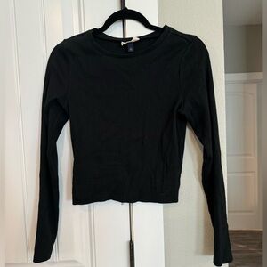 Universal Thread Long Sleeve Black Ribbed Top Size M